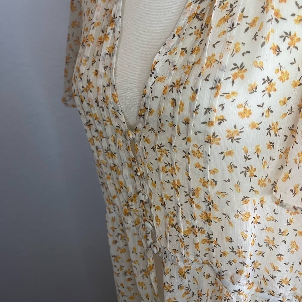 Torrid Floral Duster - Picture 6 of 6